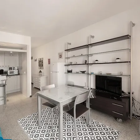 Welcs 107 Emp Con Terraza Appartement